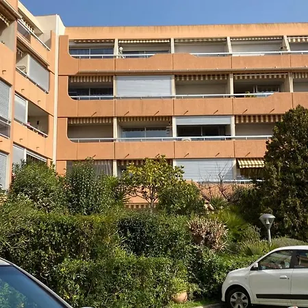 Appart. F2 Apercu Port De Santa Lucia St Raphael Apartman