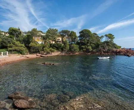 Appart. F2 Apercu Port De Santa Lucia St Raphael *